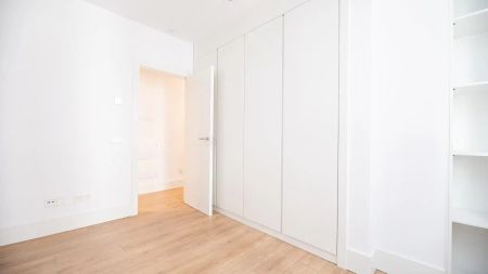 Piso de alquiler en Calle de Evaristo San Miguel, Argüelles - Photo 3