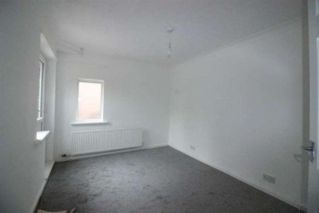 A Burnham Road, Birmingham, B44 - Photo 5