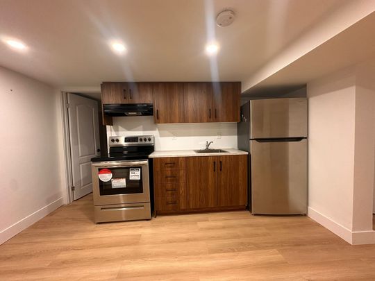 For Lease - 24 Sunbay Court Unit# Bsmt 1, Richmond Hill, Ontario - Photo 1