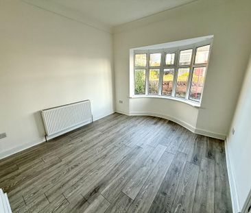 3 bedroom detached bungalow to rent - Photo 2