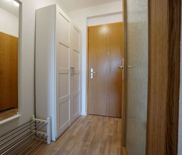 Möbliertes 1-Raum-Apartment mit Balkon in Plauen - Photo 5