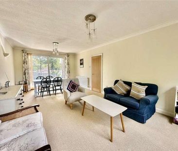 West Cliff Road, Bournemouth, Dorset, BH4 - Photo 2