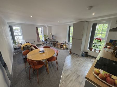 Harrington Close, Bishop'S Stortford - Photo 3