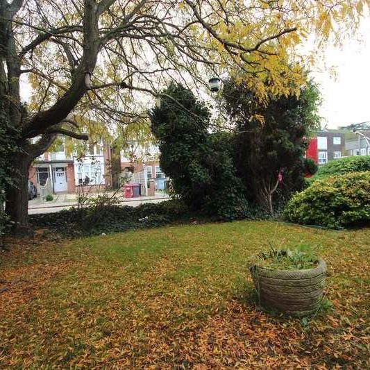 Sussex Place, Slough, SL1 - Photo 1