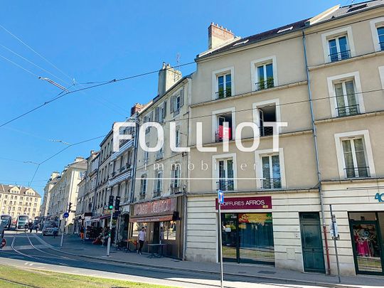 CAEN AU PIED DE L AFAC - STUDIO MEUBLE - Photo 1