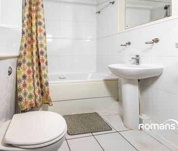 2 bedroom apartment to rent - Photo 6