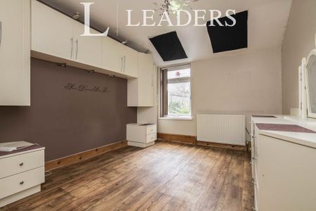 4 bedroom house to rent - Photo 2