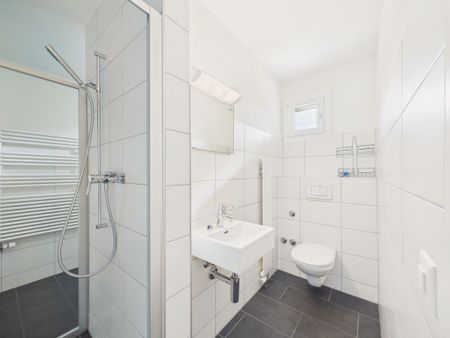 Moderne 4.5-Zimmer-Wohnung mit Balkon und Dachterrasse in Ipsach - Foto 2