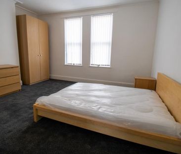 6 bedroom house to rent - Photo 5