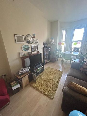 Unit 2, 31 Camden Street, Belfast, BT9 6AT - Photo 4