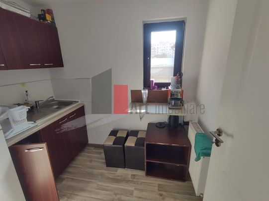 Închiriere casă 5 camere Șoseaua Progresului - Jumbo L... - Fotografie 1