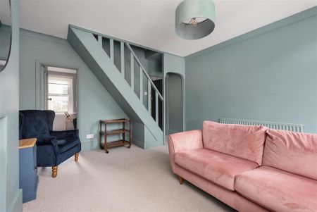 2 bedroom terraced house to rent - Photo 3