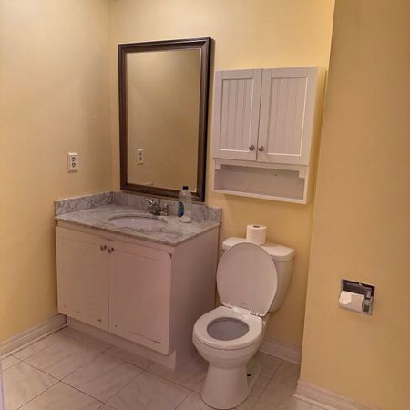 For Lease - 210 Ecclestone Drive Unit# Main, Brampton, Ontario - Photo 4