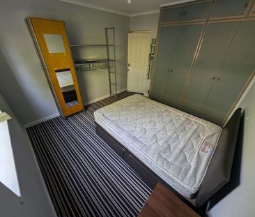 2 Bed Flat, Aeneas Court, NG5 - Photo 6