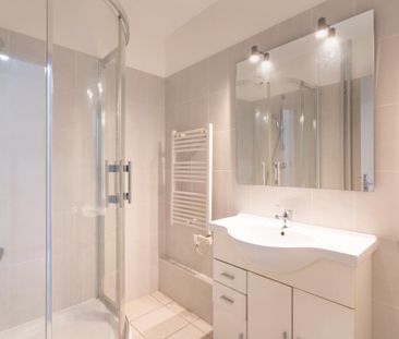 Location Appartement 3 pièces 59m² ANNECY 74000 - Photo 6