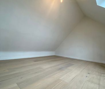 Woning met 3 slaapkamers en koer te huur! - Photo 1