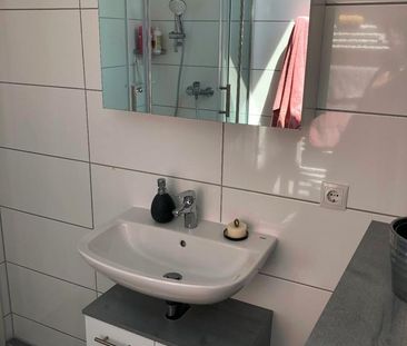 Deidesheim / Ruppertsberg lichtdurchflutete DG Wohnung - Foto 5