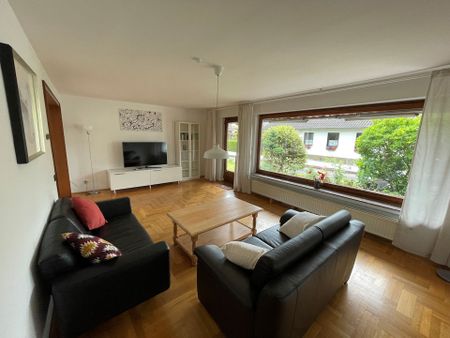 Charmantes, möbliertes Haus mit 3 Schlafzimmern in Niederkassel - Photo 4