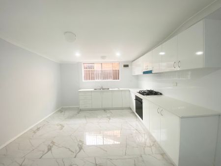 Semi-Attached 3-Bedroom House With Water Included - Photo 2