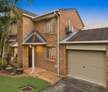 Fully Renovated Contemporary Townhome! - Photo 4