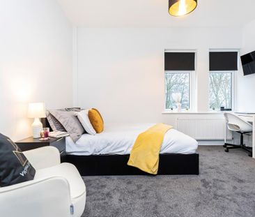 1 bedroom in a house share to rent - Photo 3