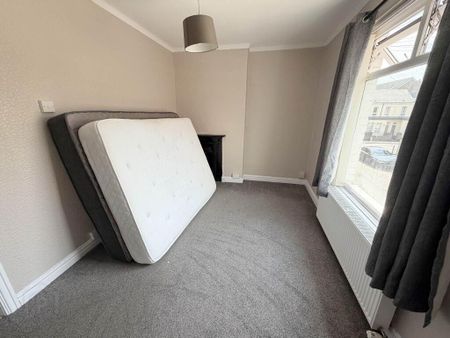 106 Tower Street, Templemore Avenue, Belfast, BT5 4FJ - Photo 3