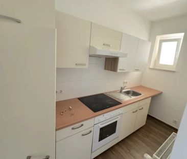 2-Zimmer Wohnung im Erdgeschoss direkt am Hauptplatz! - Foto 1