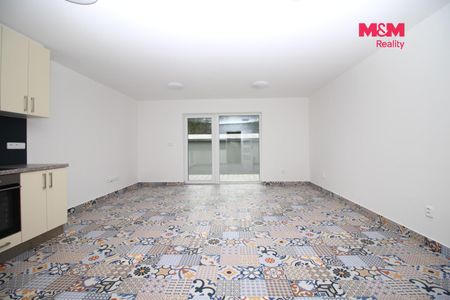 Pronájem bytu 3+kk 65 m², Hradec Králové - Photo 3