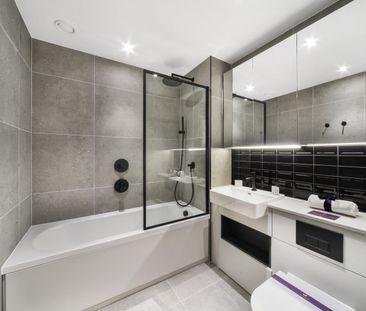 2 Bed Flat, Hewson Way, SE17 - Photo 1