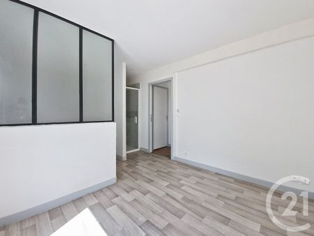 Location Maison 4 pièces 83m² MONTIGNY SUR LOING 77690 - Photo 2