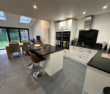 Netherhouse Moor, Church Crookham, Fleet, Hampshire, GU51 - Photo 6