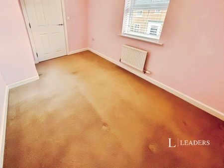 3 bedroom house to rent Warwick Close, Bourne, Lincolnshire, PE10 - Photo 4