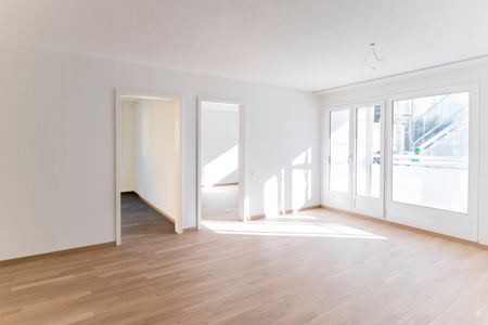 APPARTEMENT RENOVE AVEC BALCON ET ASCENSEUR - Photo 5