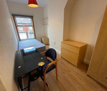 5 bedroom terraced house to rent - Photo 2