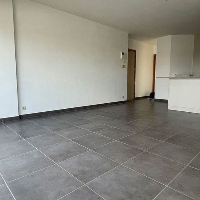 Appartement te huur in Deinze voor € 700 met 1 slaapkamer - Foto 1