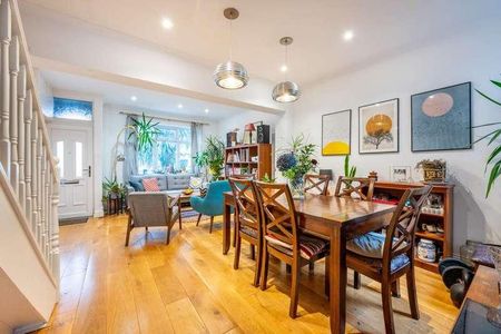 Ashlin Road, Stratford, E15 - Photo 2