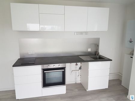 Location Appartement 3 pièces 64m² MONT ST AIGNAN 76130 - Photo 5