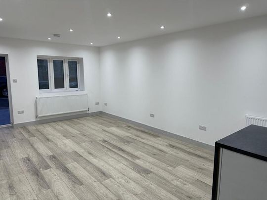 2 bedroom detached house to rent - Photo 1