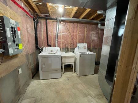 For Lease - 15 Coronation Parkway, Barrie, Ontario - Photo 3