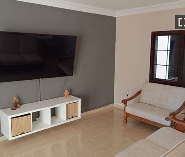 2 room luxury Flat for rent in Costa Teguise, Canary Islands - Photo 4