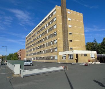 Location Appartement 2 pièces 55m² MAUBEUGE 59600 - Photo 5
