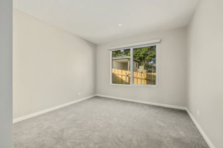 Sunny and Elevated - Photo 5