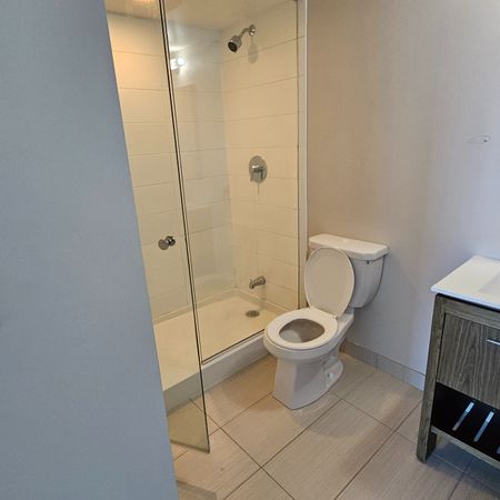 For Lease - 80 Esther Lorrie Drive Unit# 918, Toronto, Ontario - Photo 4