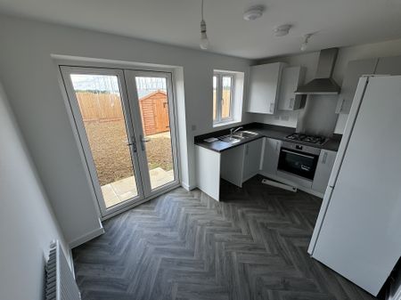 Blumenthal Close, Corby, Weldon - Photo 4