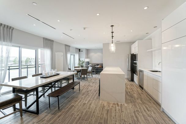 For Lease - 102 Grovewood Common Circle Unit# 217, Oakville, Ontario - Photo 1