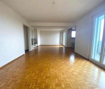 Appartement de 4 pièces avec grand balcon et vue dégagée - Photo 1