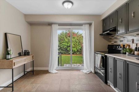 For Lease - 7 Inglis Avenue Unit# Main, Clarington, Ontario - Photo 2