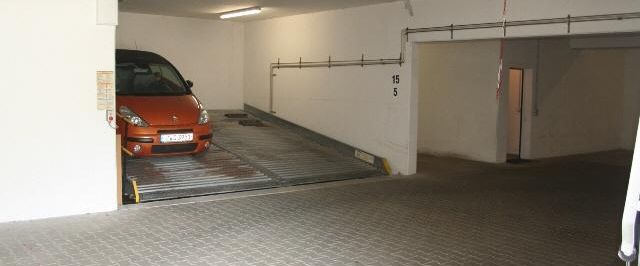 +++ Dreiraumwohnung mit 2 Balkonen und Aufzug +++ - Foto 1