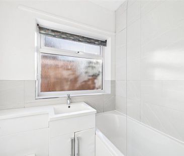 2 bedroom maisonette to rent - Photo 5