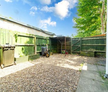 4 bedroom house to rent - Photo 2